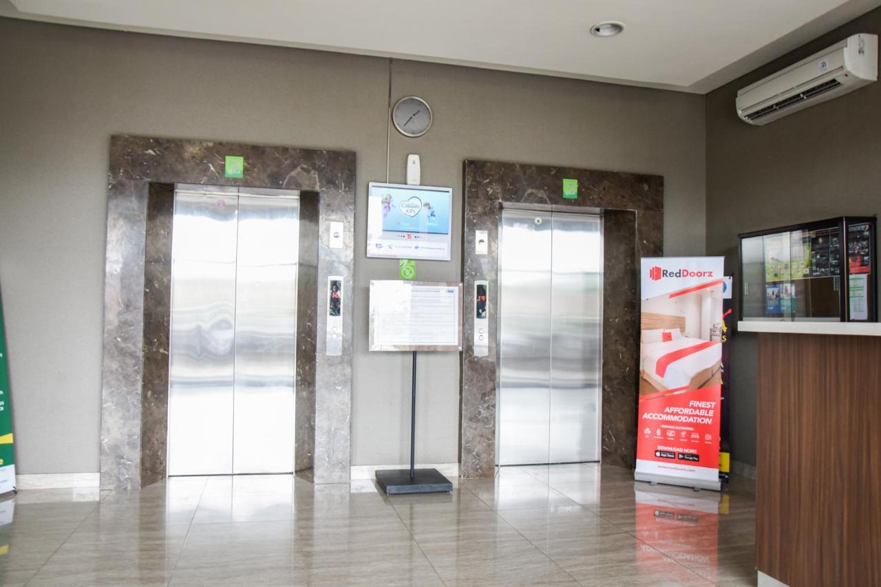 Reddoorz Apartment @ Serpong Green View Tangerang Exteriér fotografie